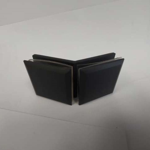 Black Clamp Glass to Glass 135 Degrees